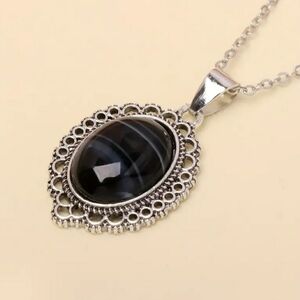 Vintage Crystal Stone Necklace
